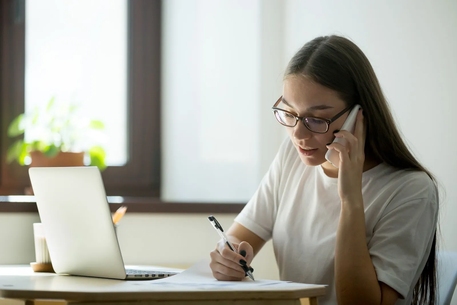 Consultor en tareas de cobranza y administración